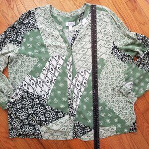 d&co Canyon Retreat button down top XL